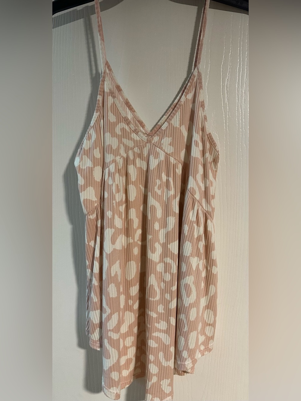 Lovely Melody Blush and White Printed V-Neck Spaghetti Strap Camisole